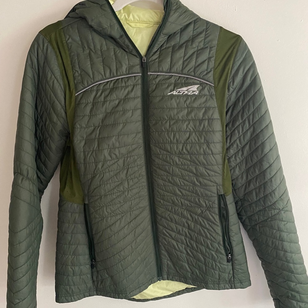 Altra Women’s Packable Puffy